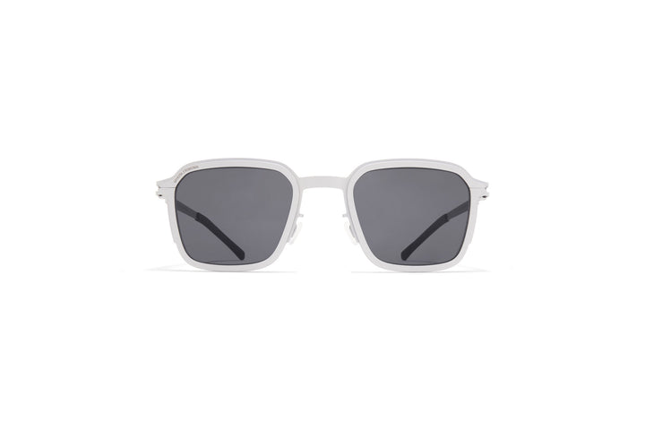 MR002