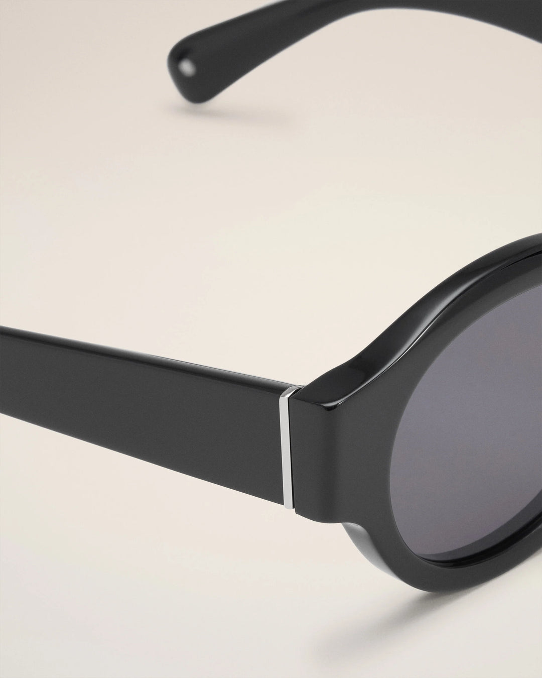 Lunettes De Soleil 75002 Noires En Acétate
